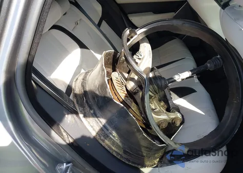 2019 Land Rover Range Rover Velar P250 R-Dynamic Se from USA, damaged, VIN SALYL2EXXKA210087